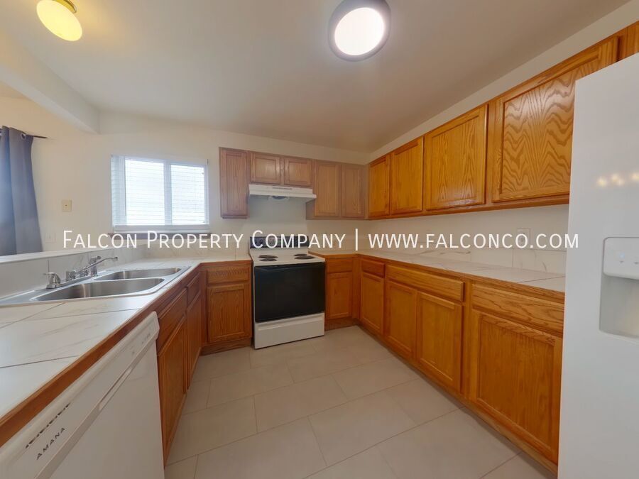 Amazing Home In Stetson Hills! property image