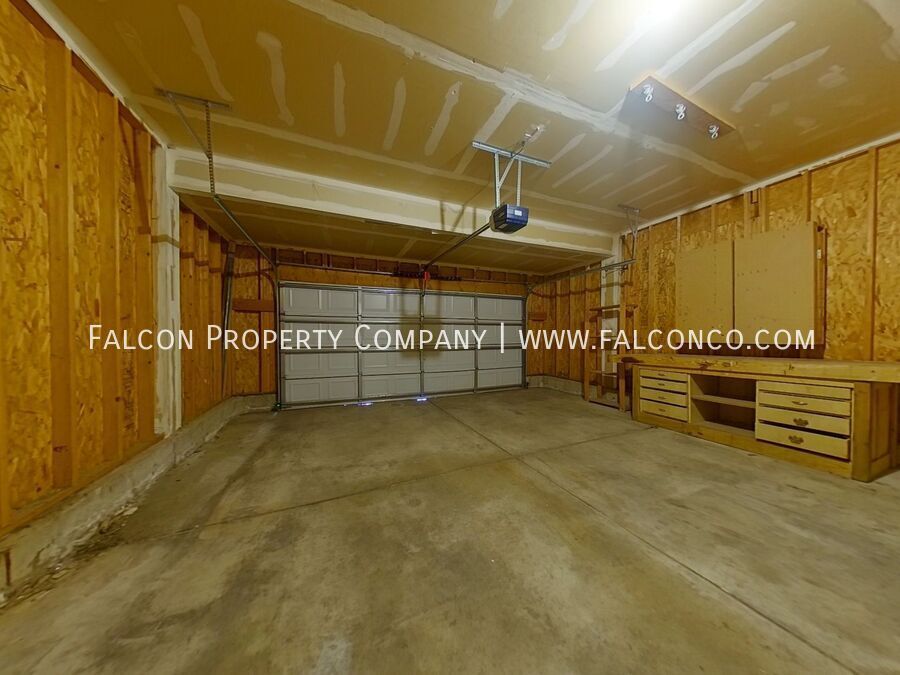 Amazing Home In Stetson Hills! property image