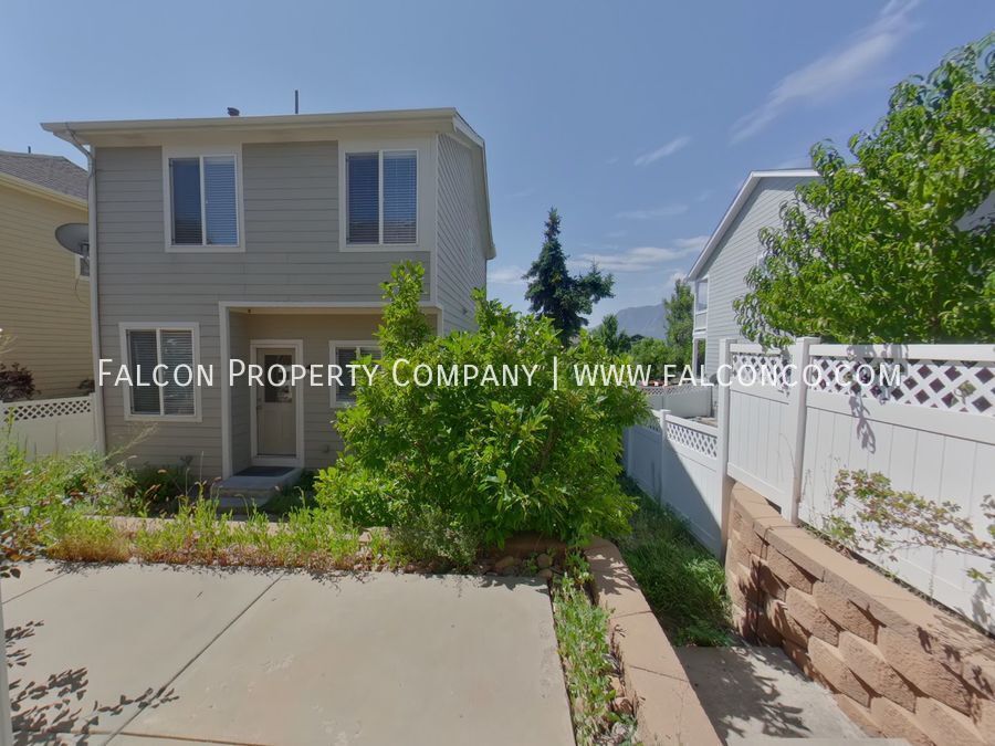 Enchanting Home in Spring Creek! property image