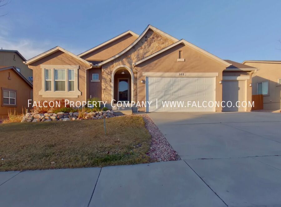 Incredible Rancher in Struthers Ranch! property image