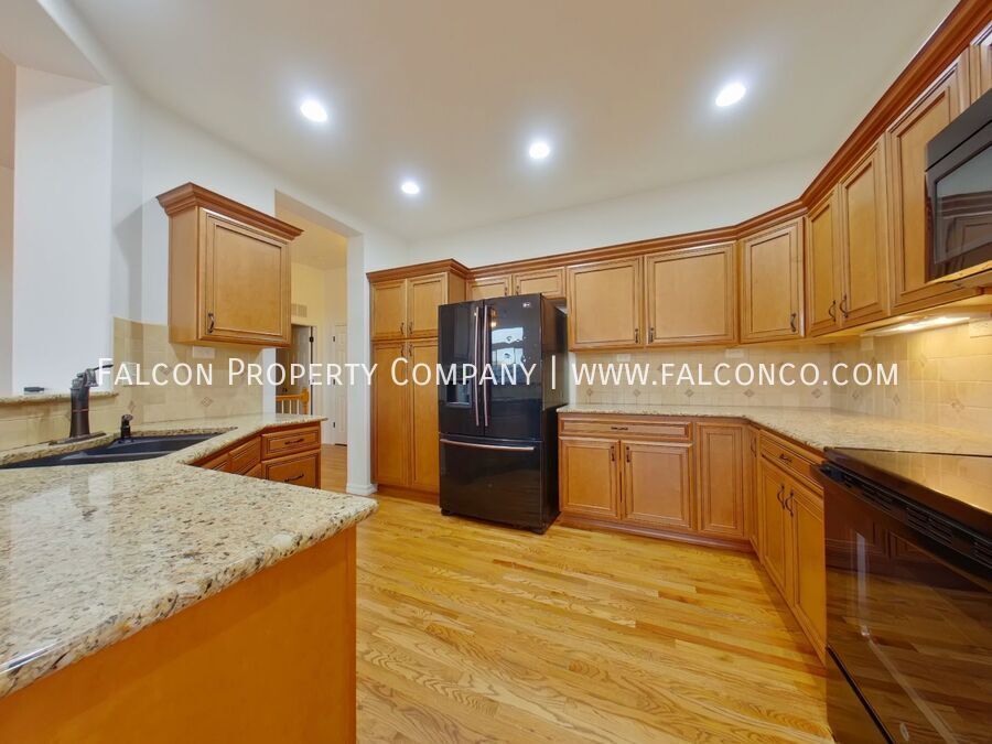 Incredible Rancher in Struthers Ranch! property image