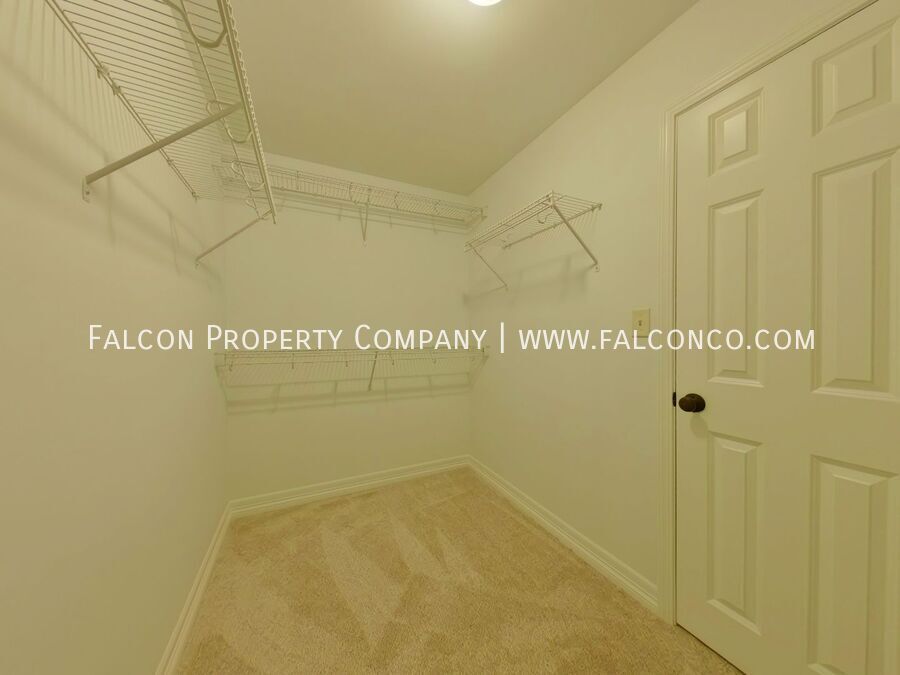 Incredible Rancher in Struthers Ranch! property image