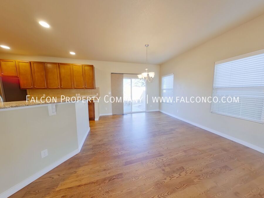 Beautiful Home In Wilshire! property image