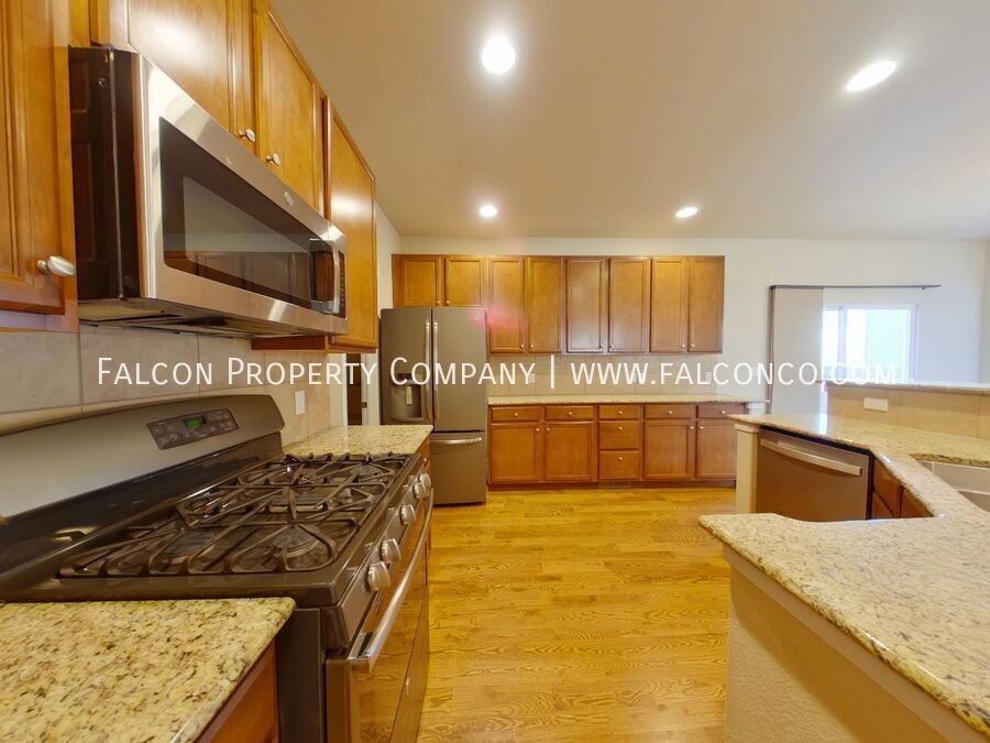 Beautiful Home In Wilshire! property image