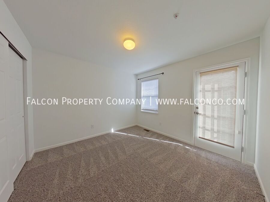 Vibrant Townhouse Downtown! property image