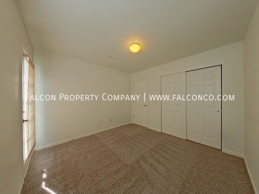 Vibrant Townhouse Downtown! property image