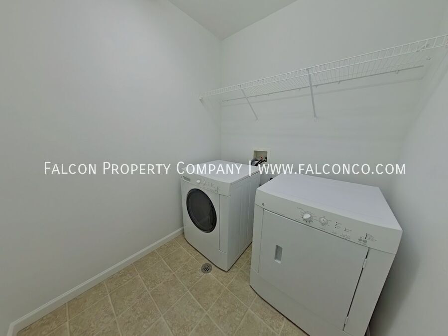 Vibrant Townhouse Downtown! property image