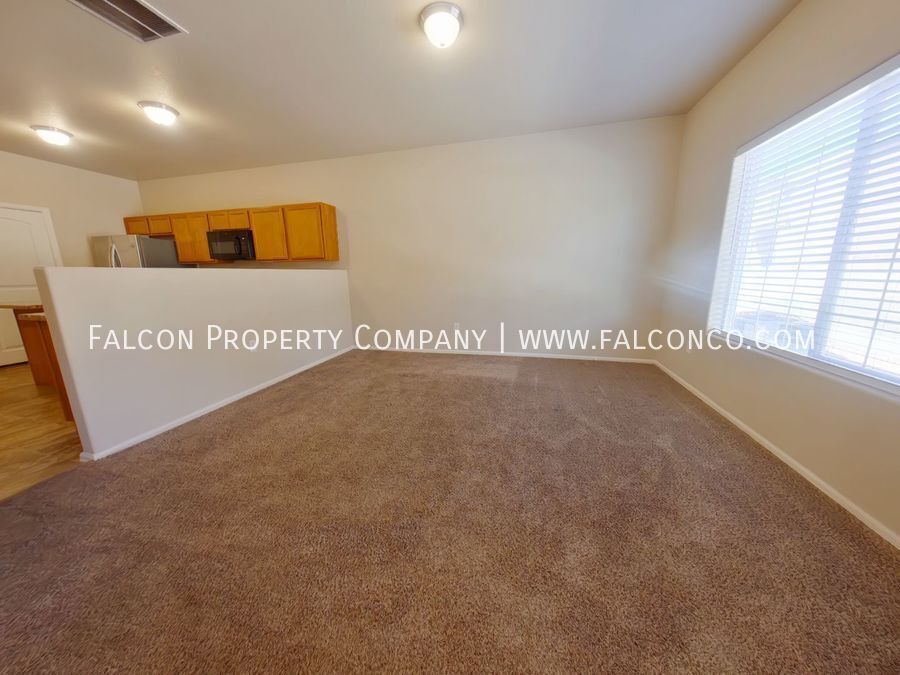 Fabulous Townhome In The Pines At Forest Meadows! property image