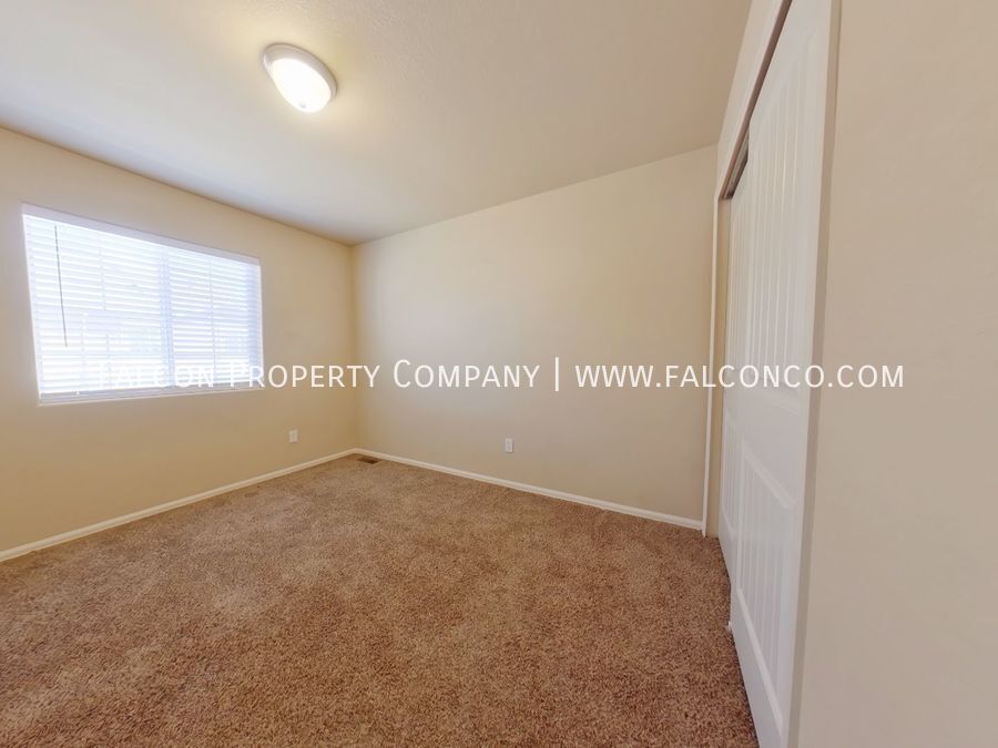 Fabulous Townhome In The Pines At Forest Meadows! property image