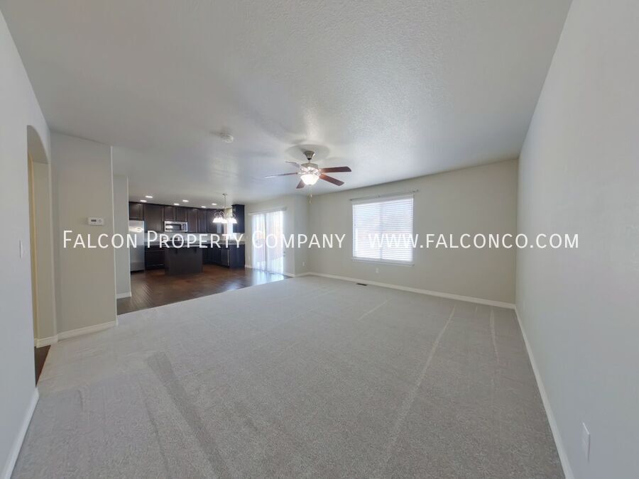 Fantastic Home in Meridian Ranch! - Approved Applicant Pending! property image