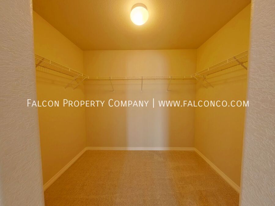 Fantastic Home in Meridian Ranch! - Approved Applicant Pending! property image