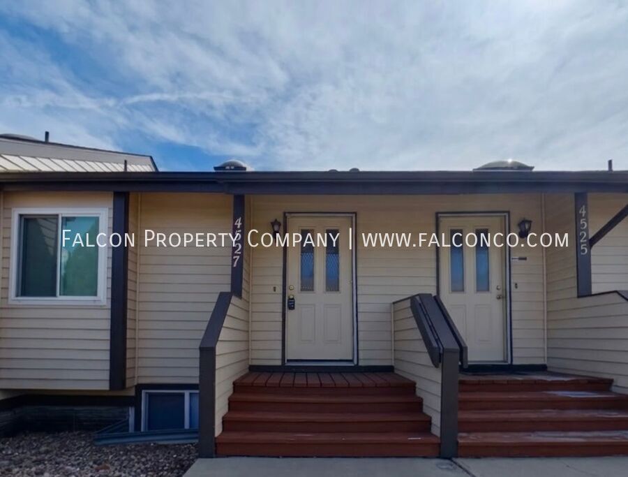 Classic Condo In Lexington Village! property image