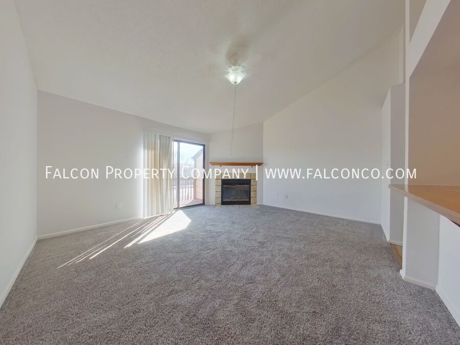 Classic Condo In Lexington Village! property image