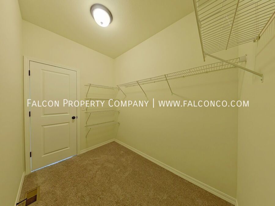 Fantastic Home In Chapel Heights! property image