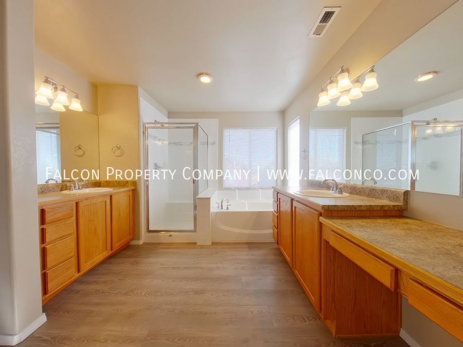 Spectacular Home in Stetson Hills! property image