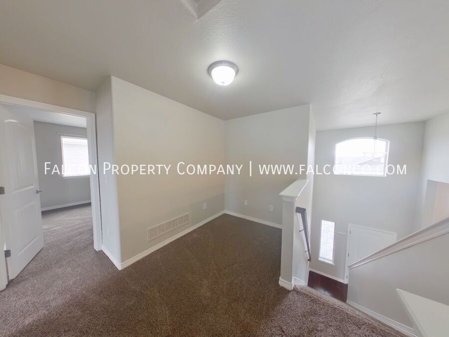 Stunning Home In Carriage Meadows North! property image