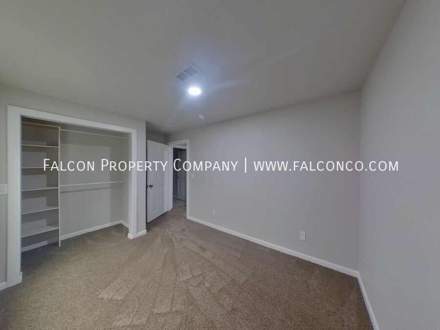 Stunning Home In Carriage Meadows North! property image