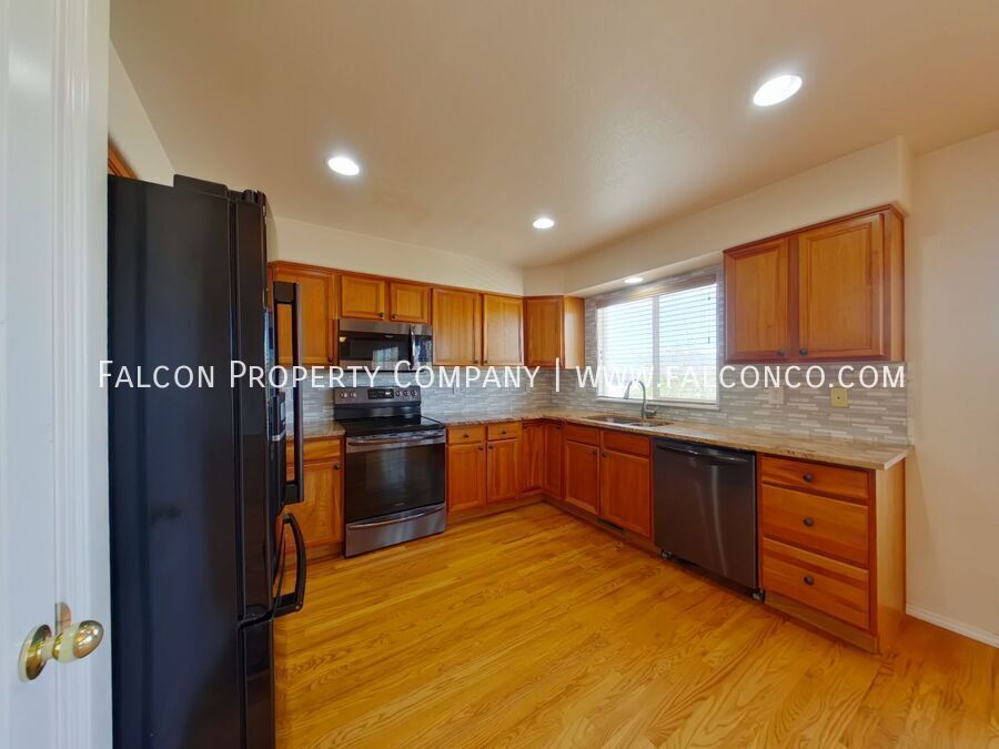 Gorgeous Home In Briargate! property image