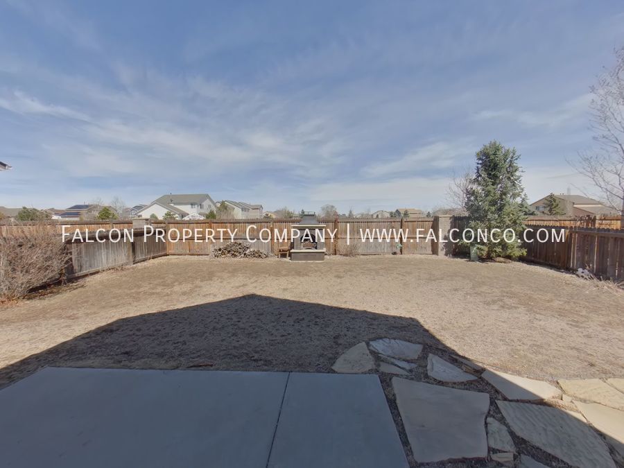 Beautiful Home in Falcon North! - Approved Applicant Pending! property image