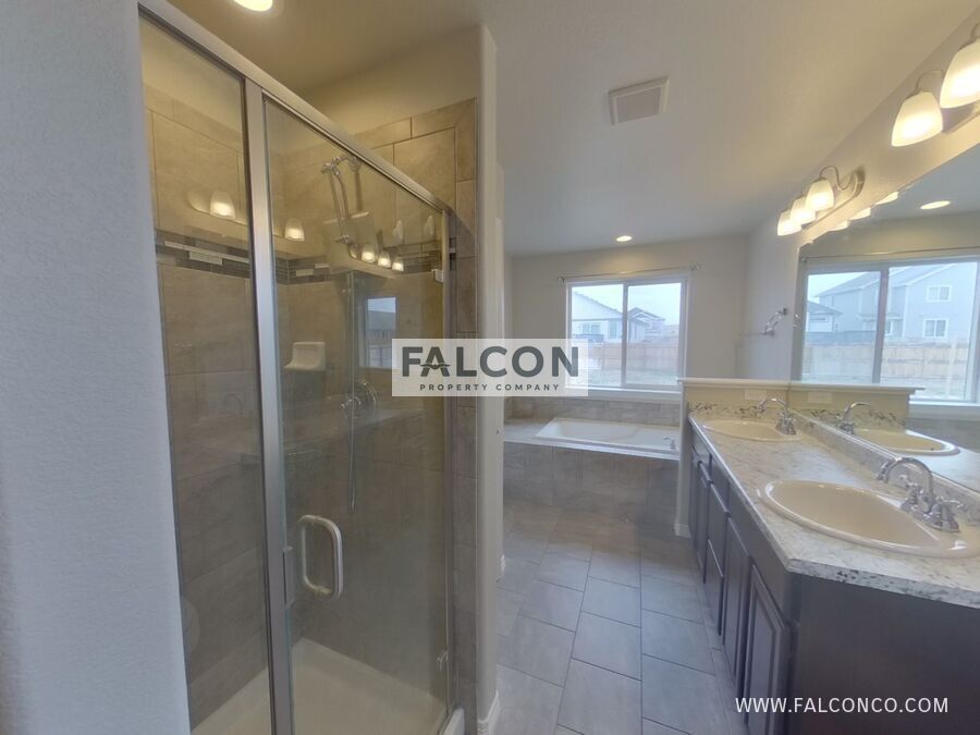 Stunning Home In Carriage Meadows North! - Approved Applicants Pending! property image