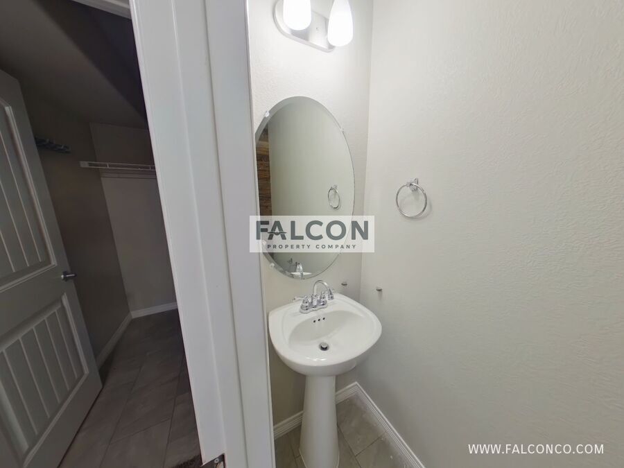 Stunning Home In Carriage Meadows North! - Approved Applicants Pending! property image