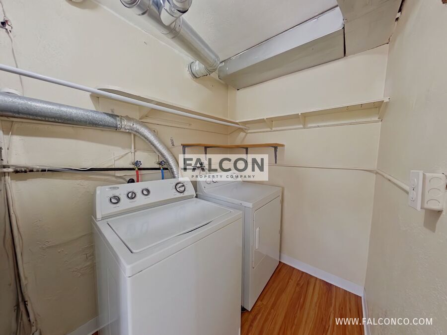 Fantastic Condo In Patty Jewett! property image