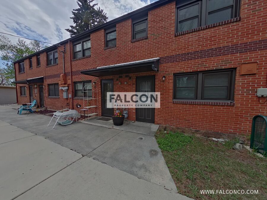 Fantastic Condo In Patty Jewett! property image