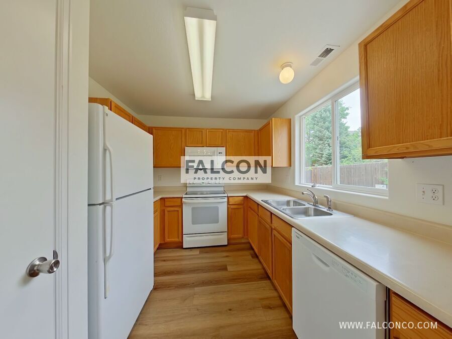 Spectacular Home In Stetson Hills! property image