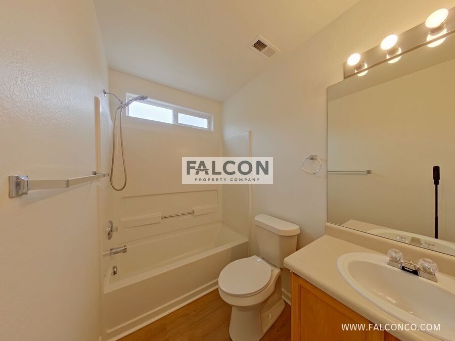 Spectacular Home In Stetson Hills! property image