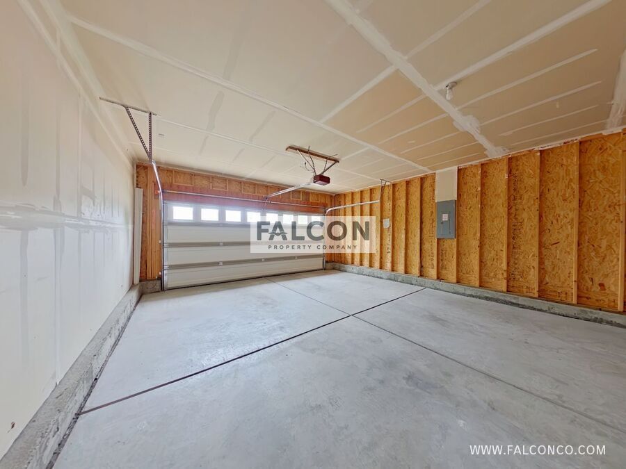 Spectacular Home In Stetson Hills! property image