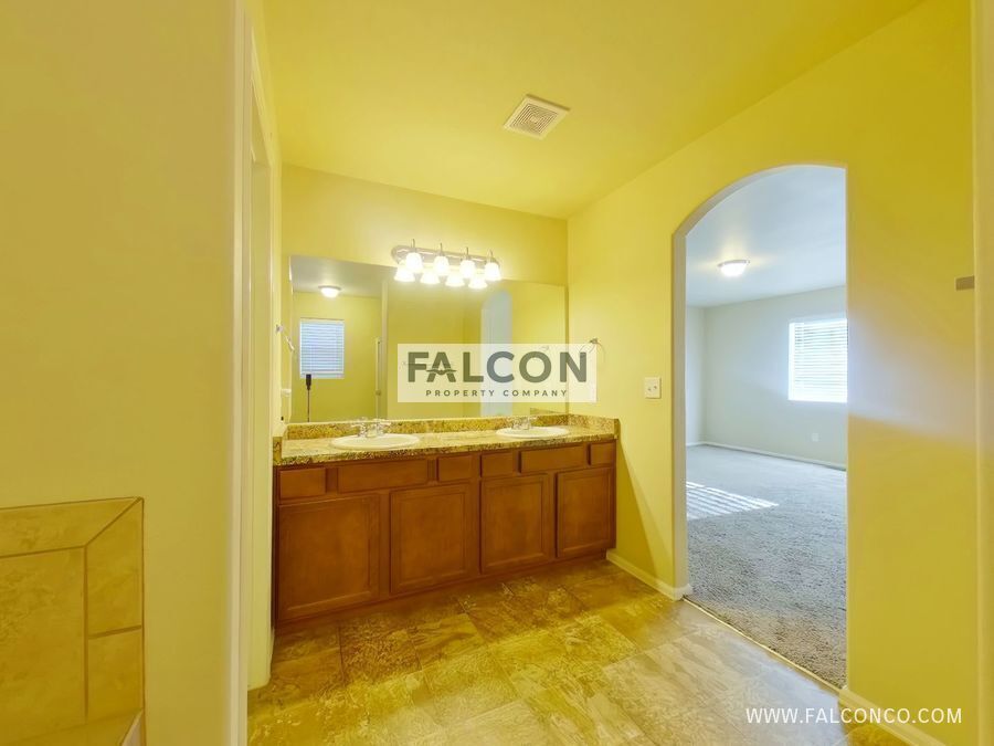 Wonderful Home In Forest Meadows! - Approved Applicants Pending! property image