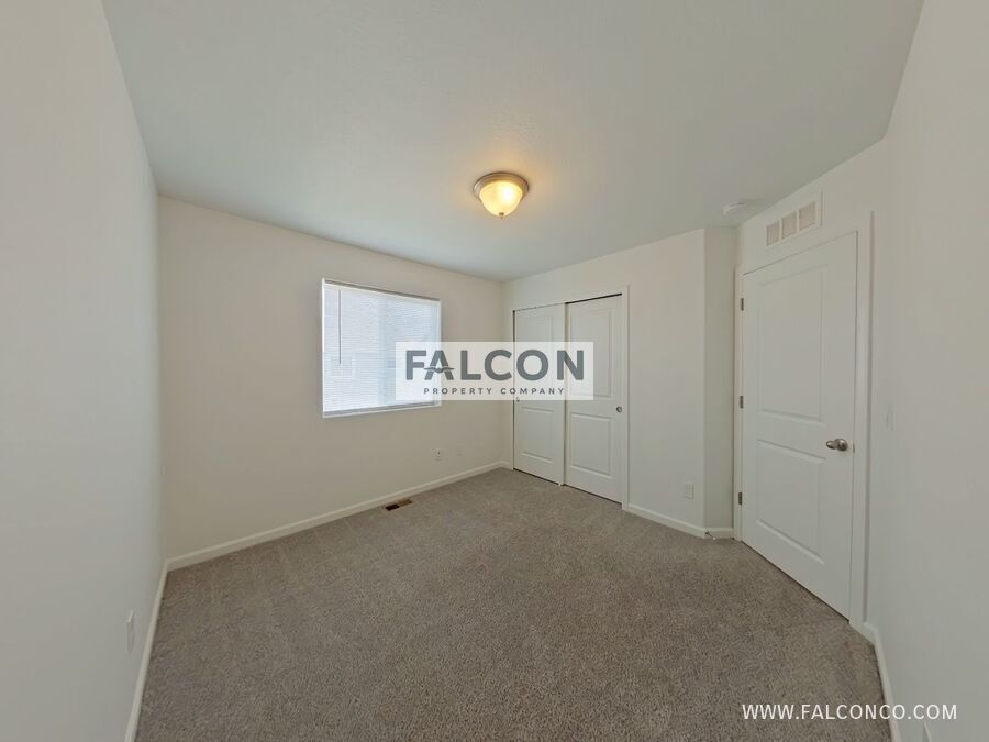 Timeless Home In Lorson Ranch! property image