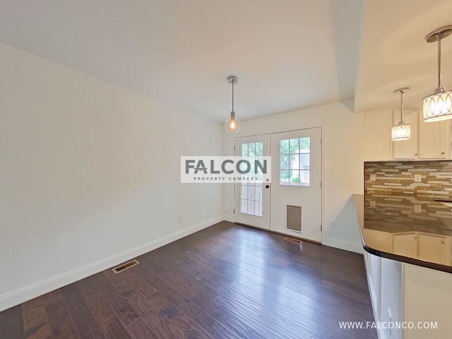 Incredible Townhome In Downtown! property image