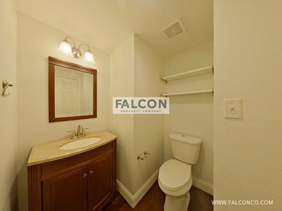 Incredible Townhome In Downtown! property image