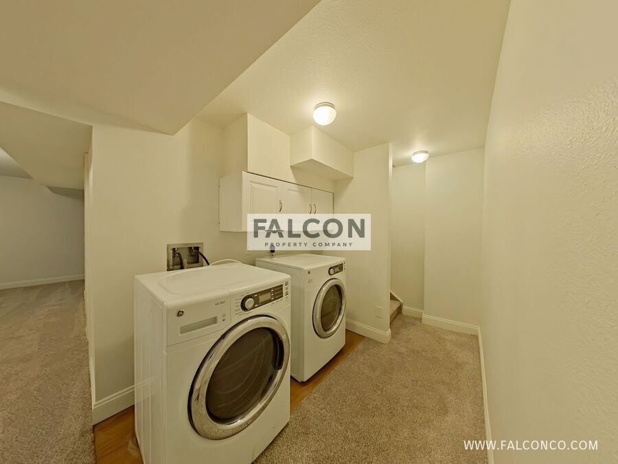 Incredible Townhome In Downtown! property image