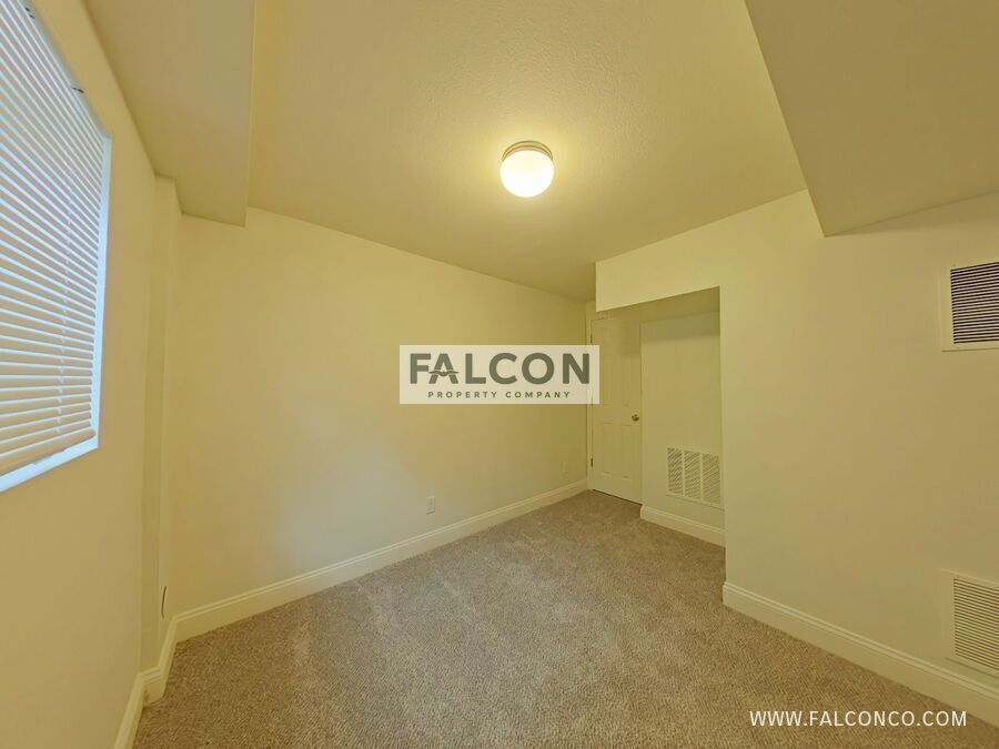 Incredible Townhome In Downtown! property image