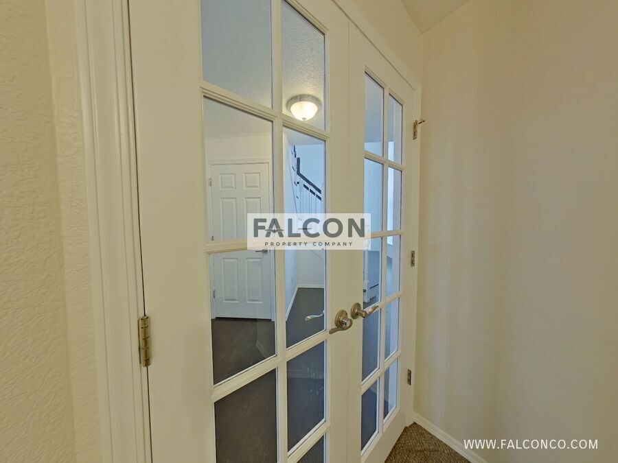 Show-Stopping Home In Northgate! property image
