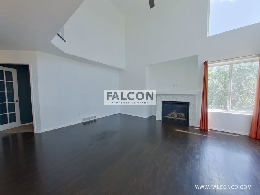 Show-Stopping Home In Northgate! property image