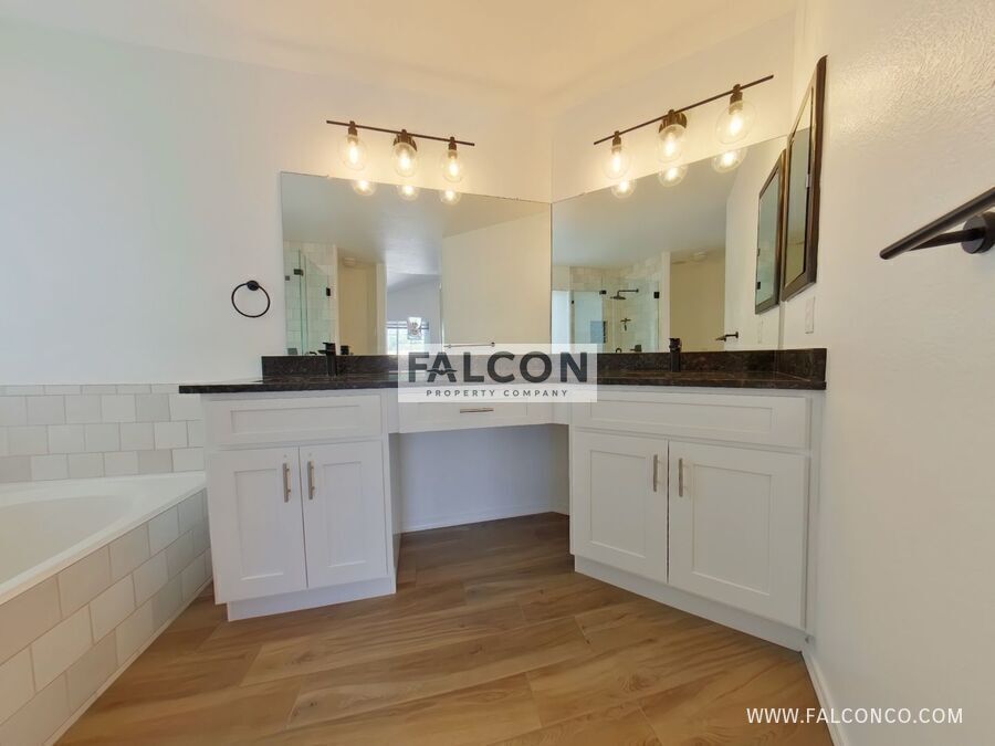 Show-Stopping Home In Northgate! property image