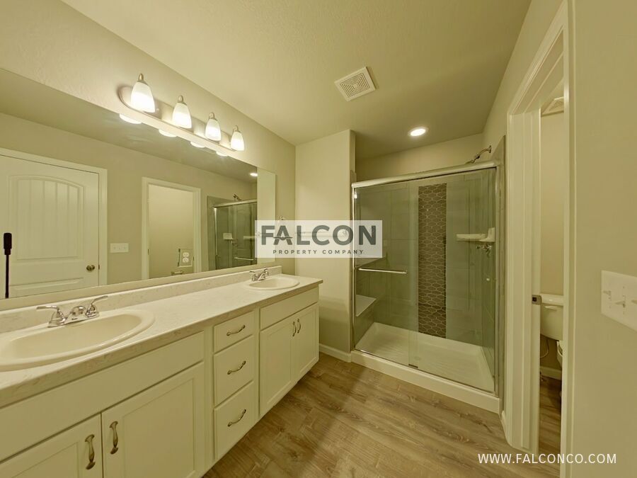 Fantastic Home In Chapel Heights! property image