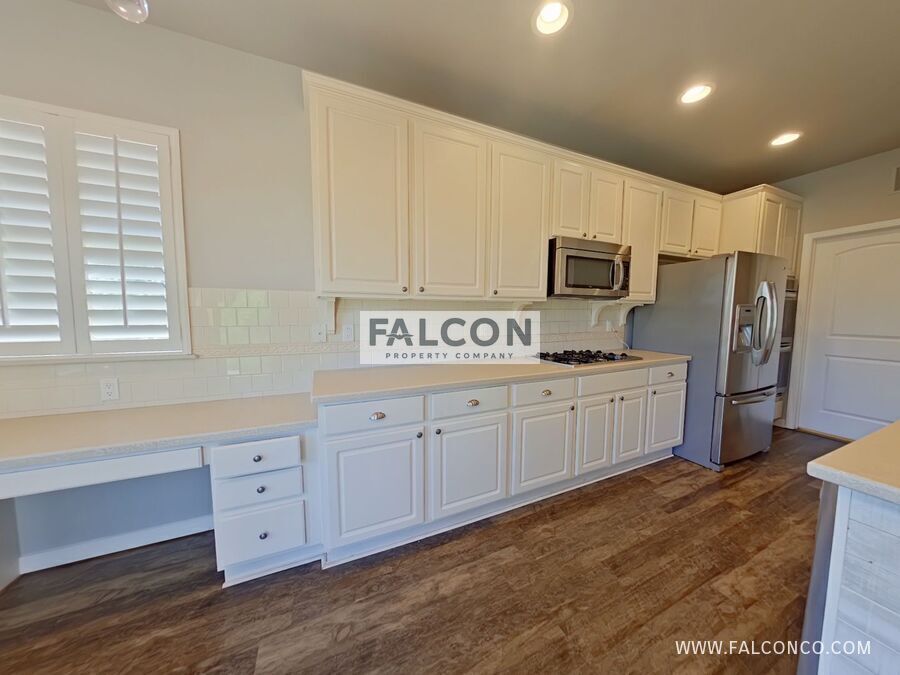 Spectacular Home In Wolf Ranch! property image