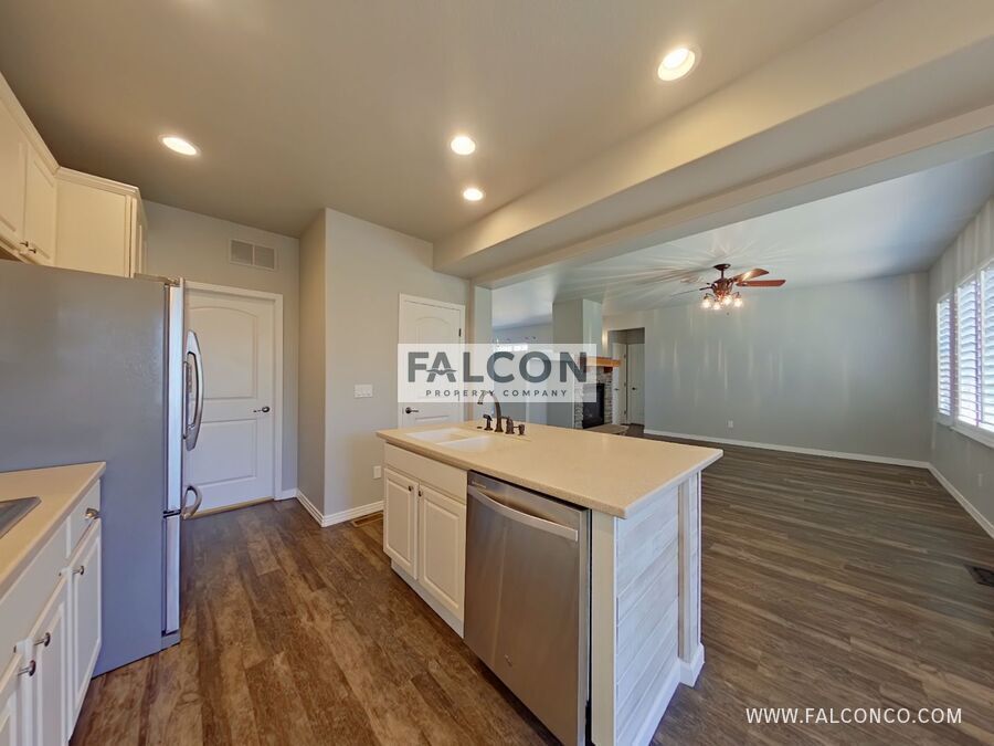 Spectacular Home In Wolf Ranch! property image