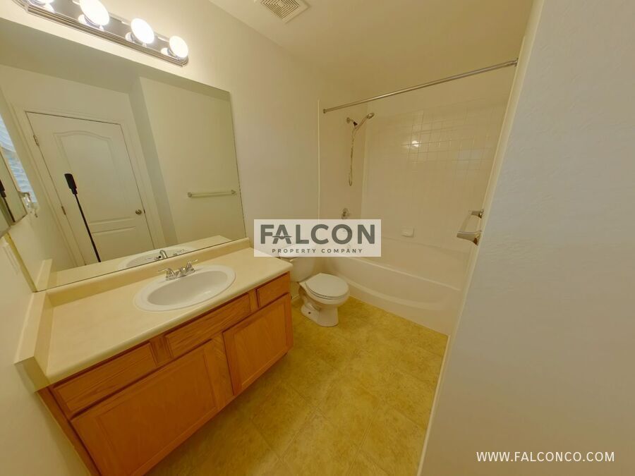 Delightful Home in Stetson Hills! property image