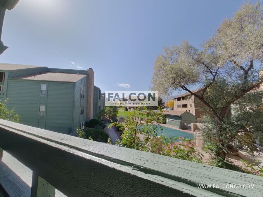 Incredible Condo in Rockrimmon! property image