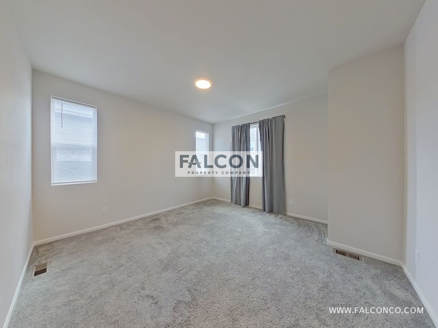Stunning Townhome In Palmer Village! property image