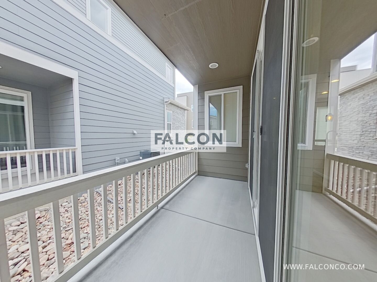 Stunning Townhome In Palmer Village! property image