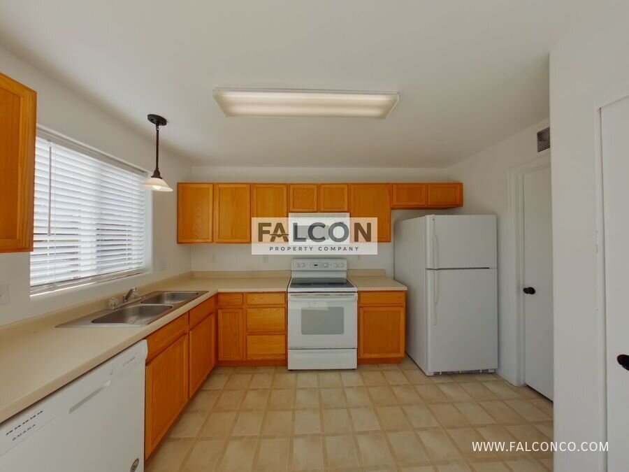 Sensational Home in Stetson Hills! property image