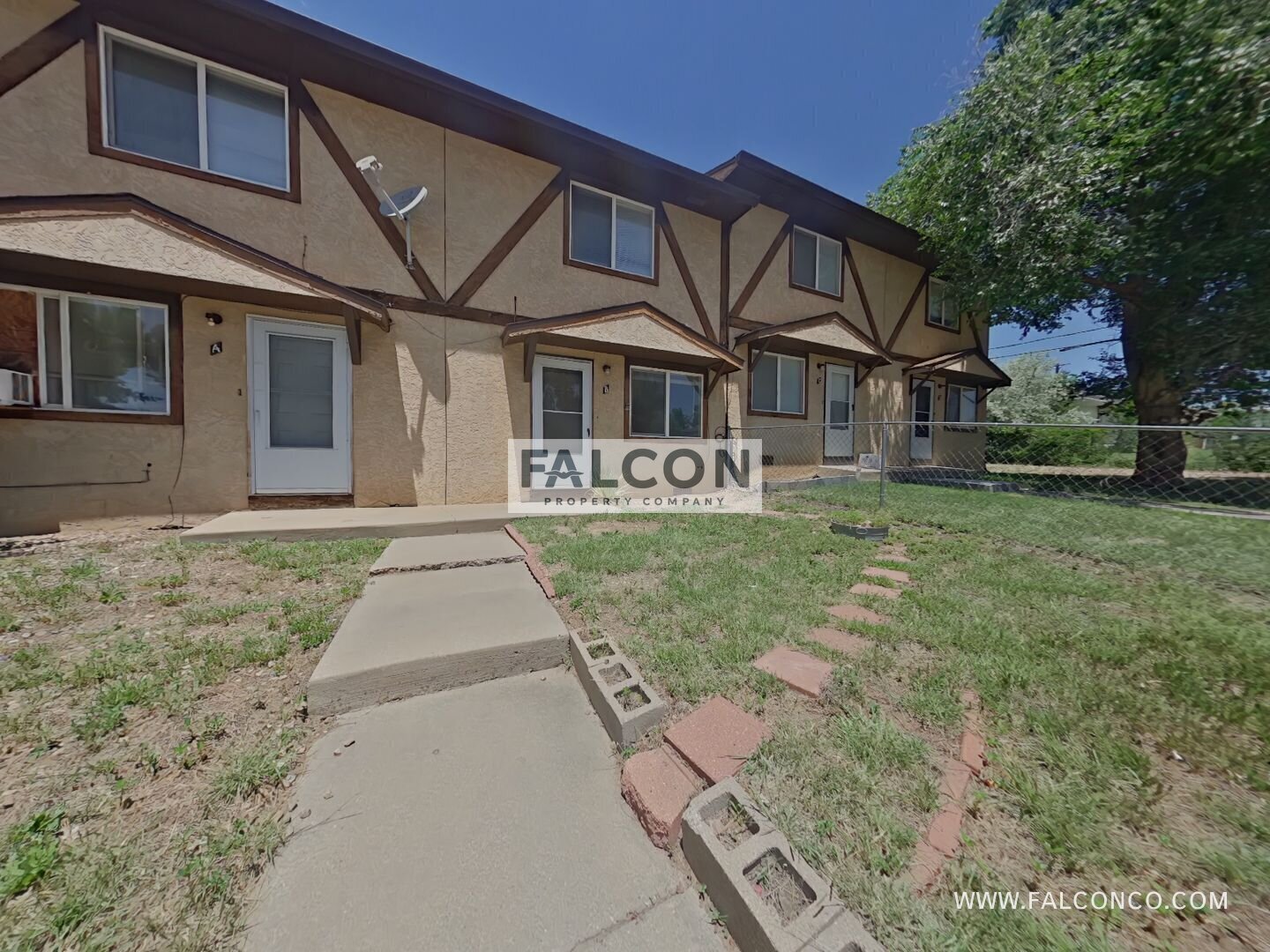 Charming Townhome in South-East Colorado Springs! property image