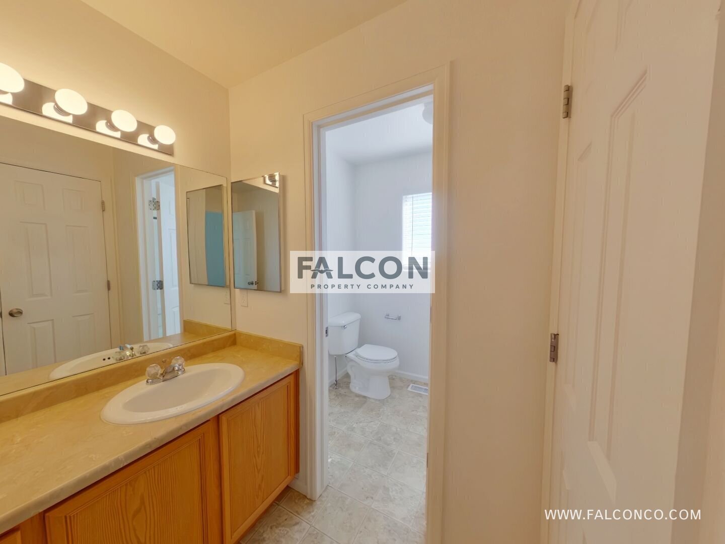 Sensational Townhome in Claremont Ranch! property image